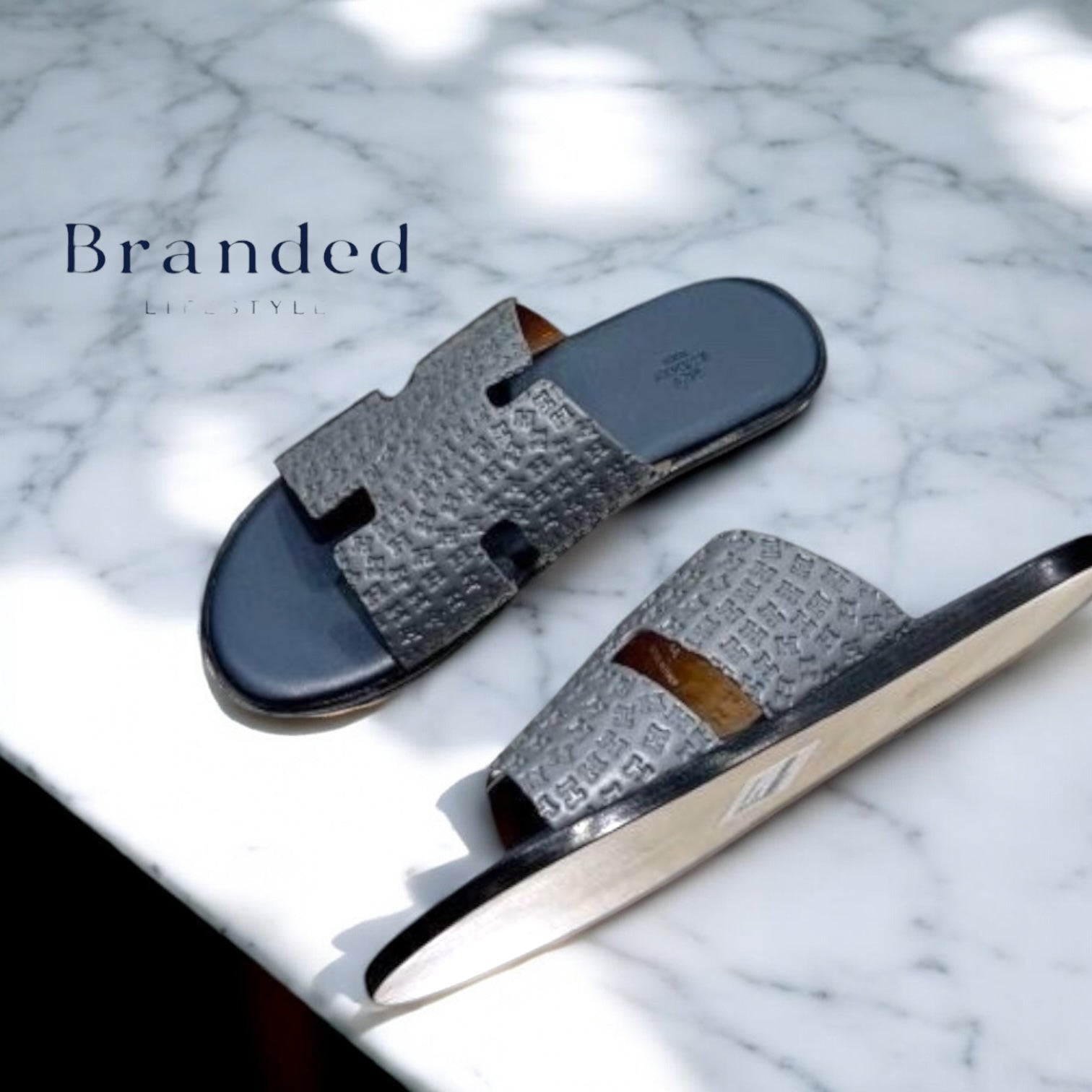 (PRE-ORDER) HMES - SLIDES - NAVY/CHARCOAL
