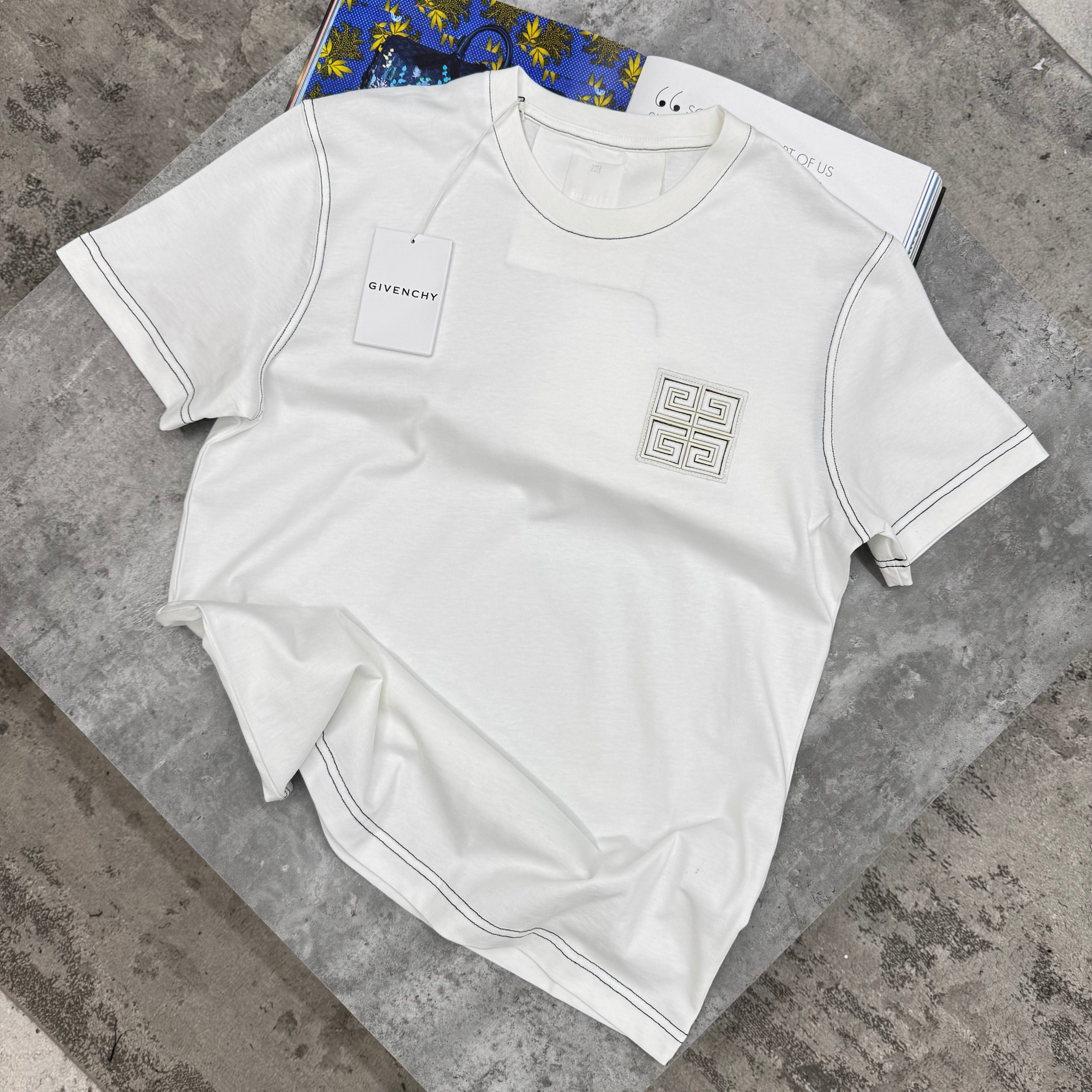 GVY - STITCH T-SHIRT - WHITE