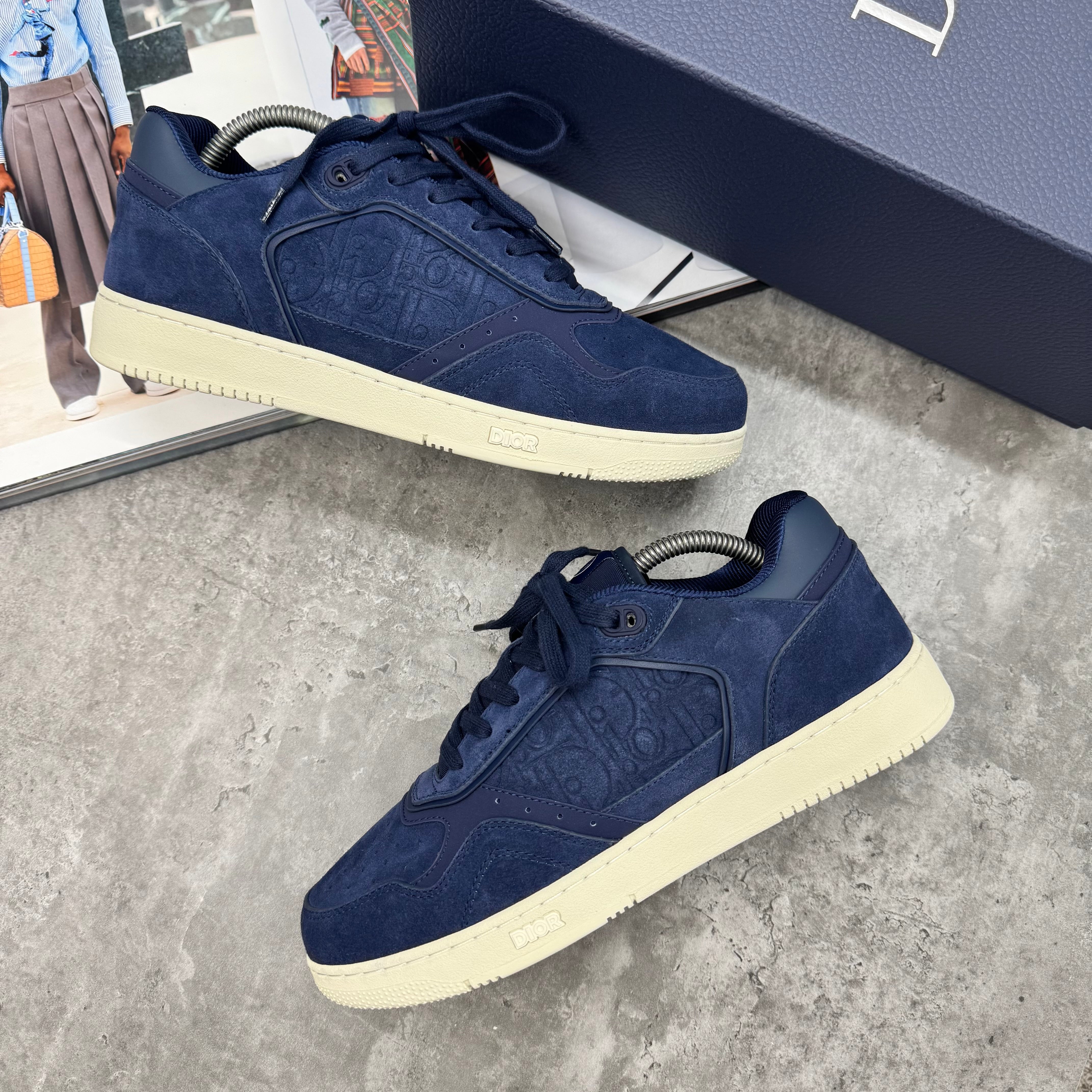 B27 - TRAINER - NAVY SUEDE
