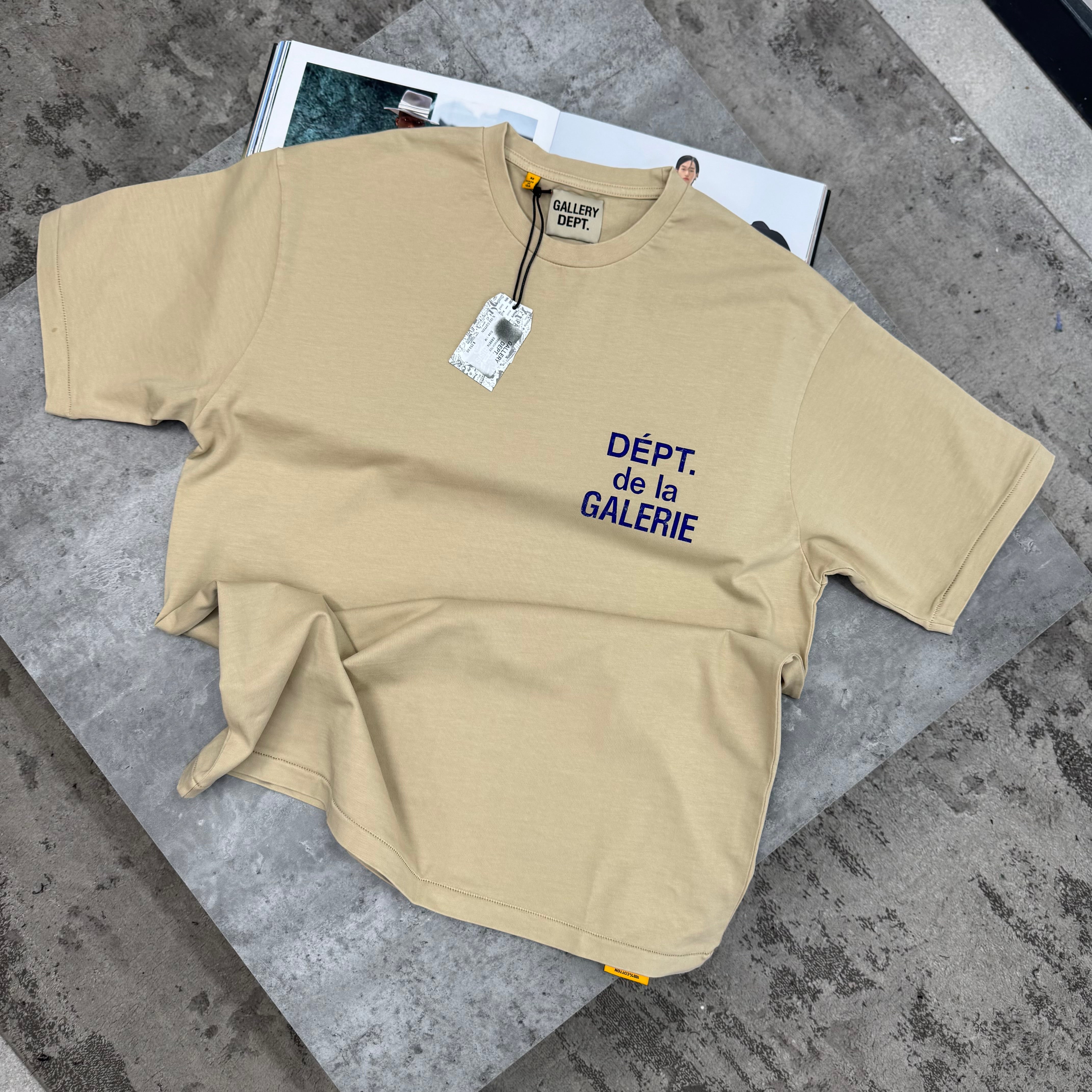 GD - T-SHIRT - BEIGE