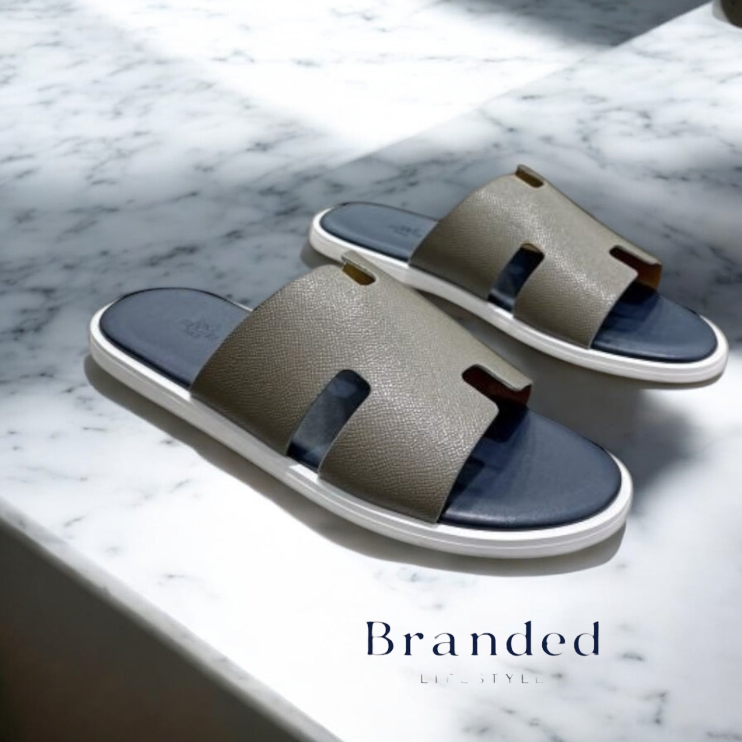 (PRE-ORDER) HMES - SLIDES - NAVY/STONE