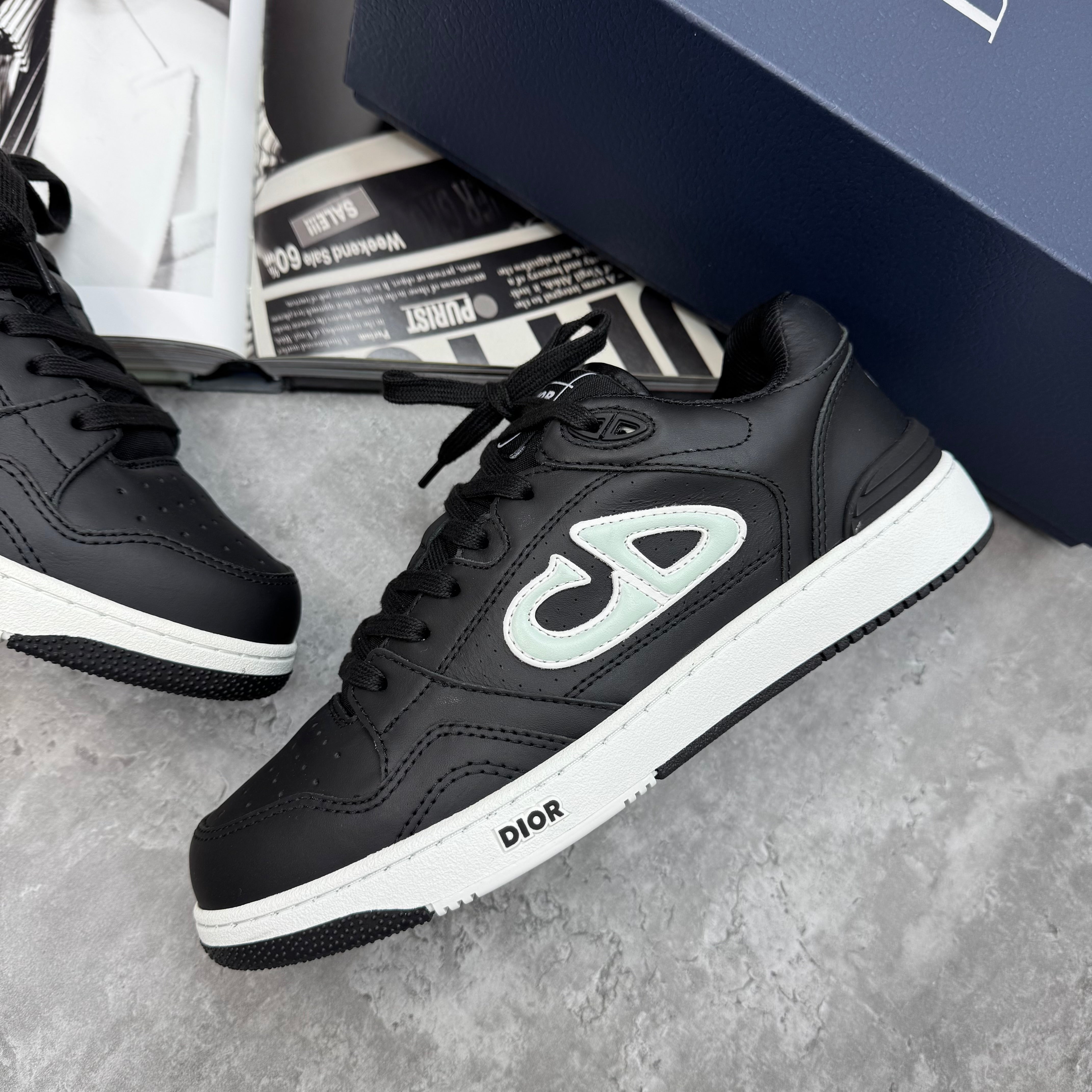 B57 X SI  - TRAINER - BLACK