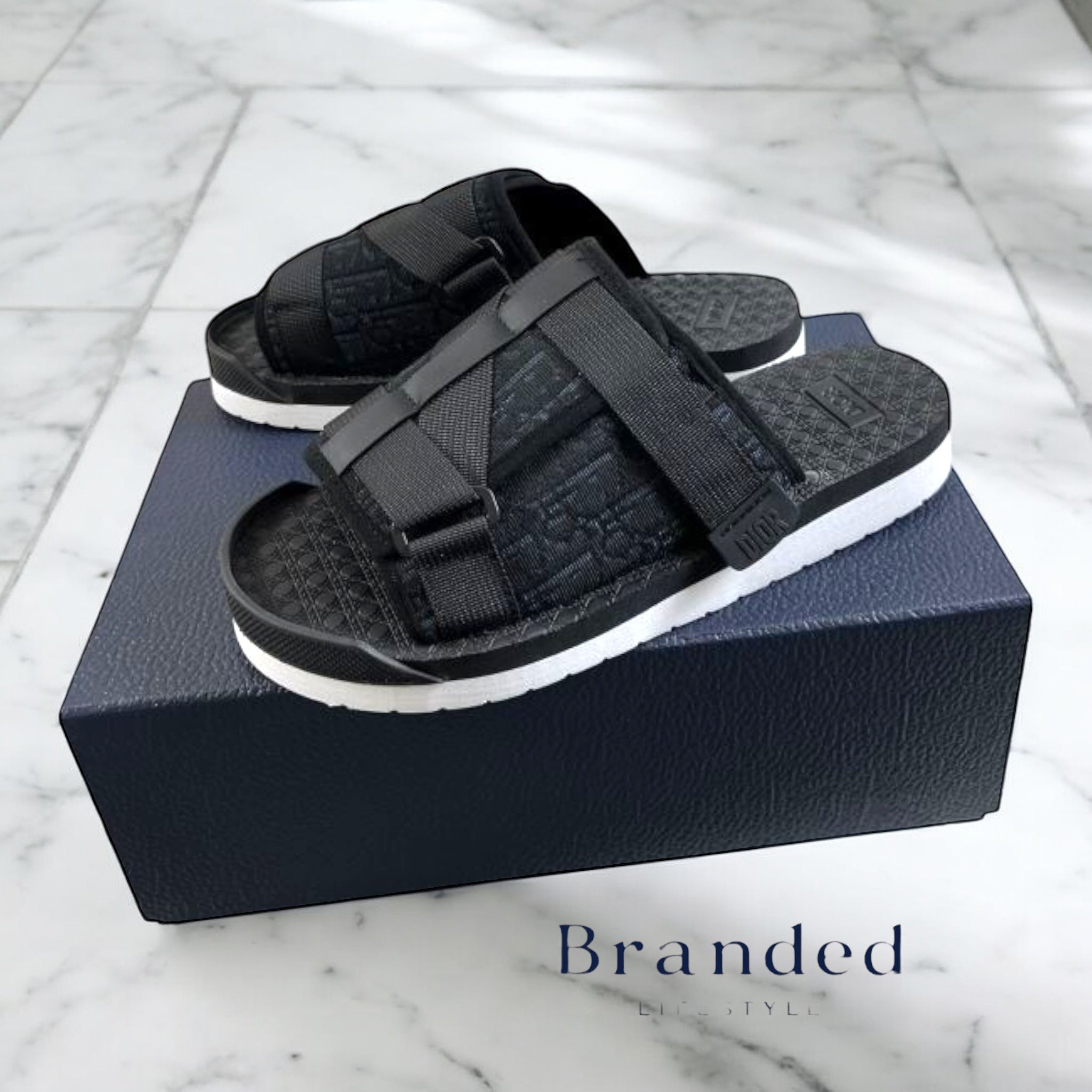 (PRE-ORDER) CD - OBLIQUE SLIDES - BLACK/WHITE