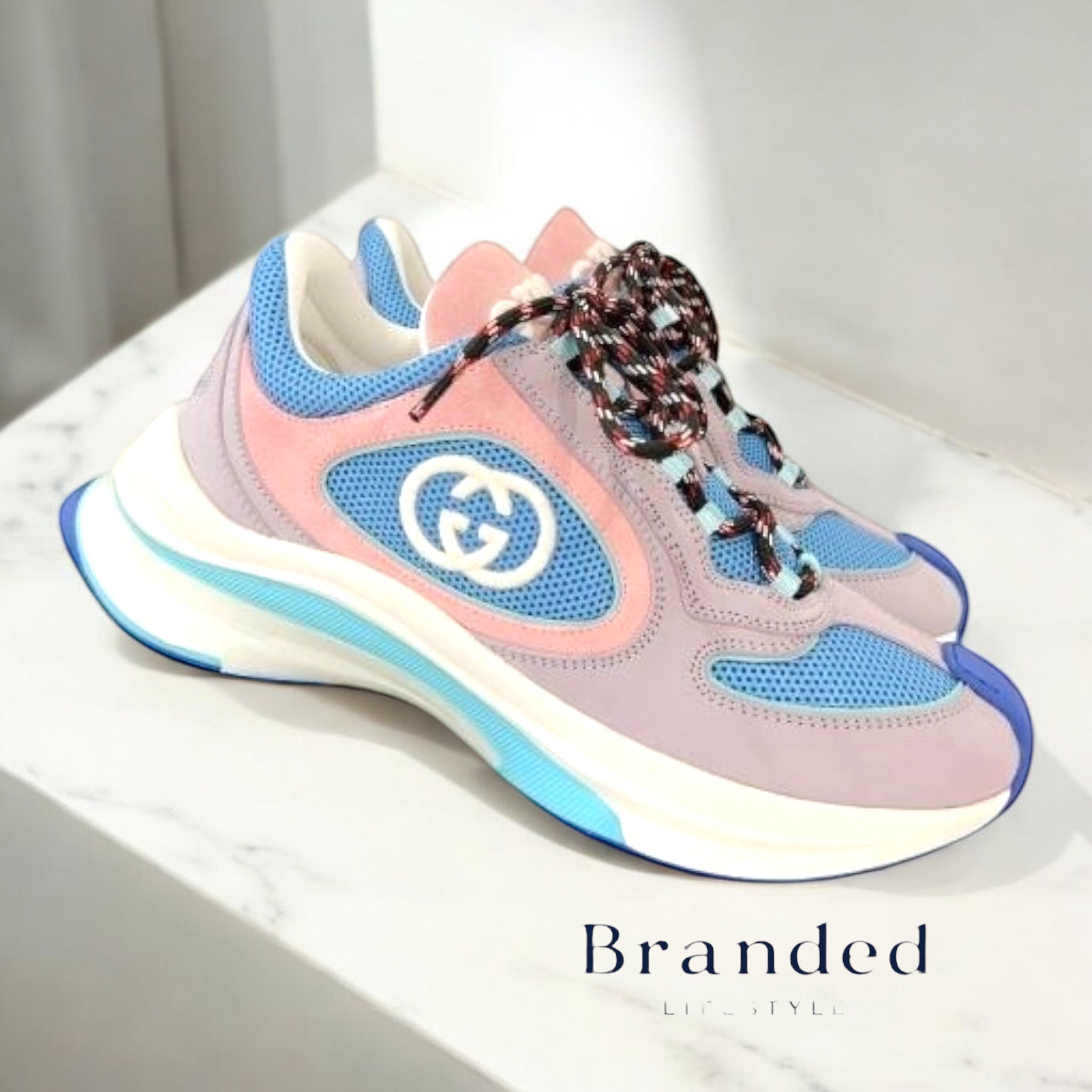 (PRE-ORDER) GCI - WOMENS RUN TRAINERS