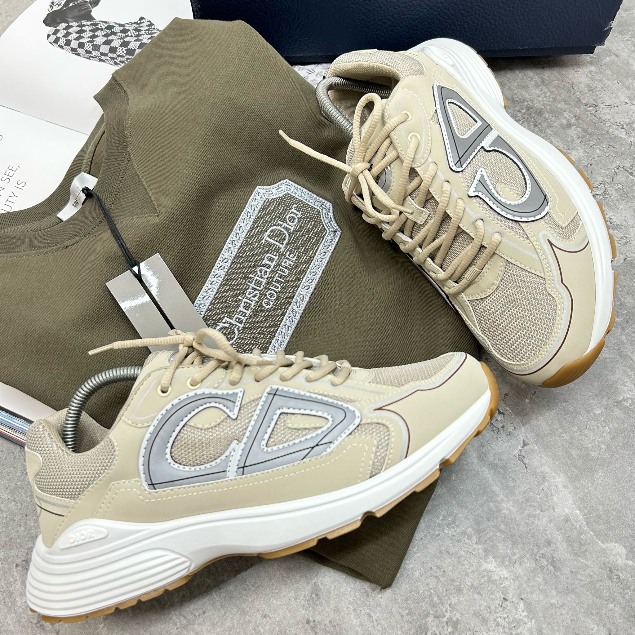 B30 - TRAINER - BEIGE