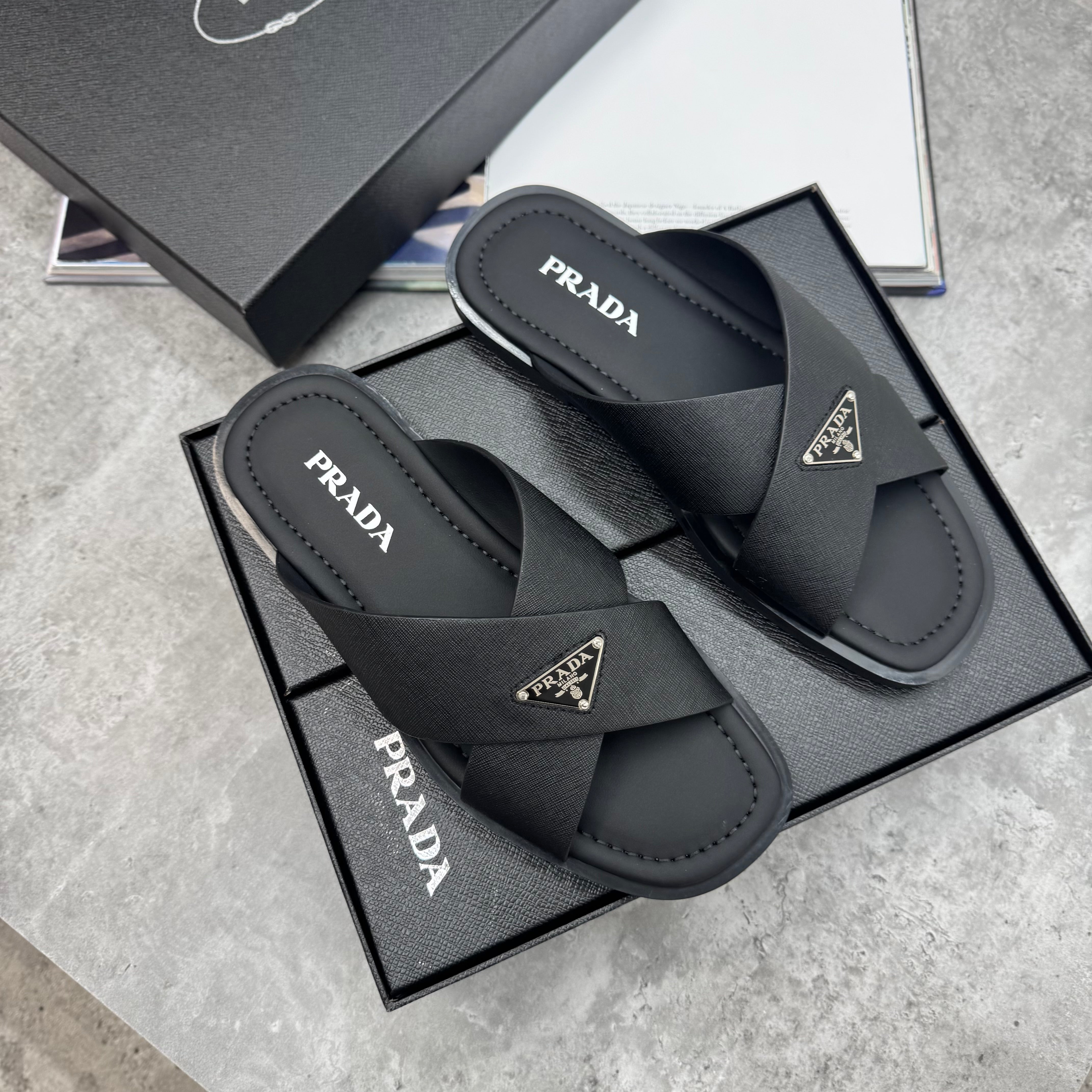 (PRE ORDER) PDA - SLIDES - BLACK