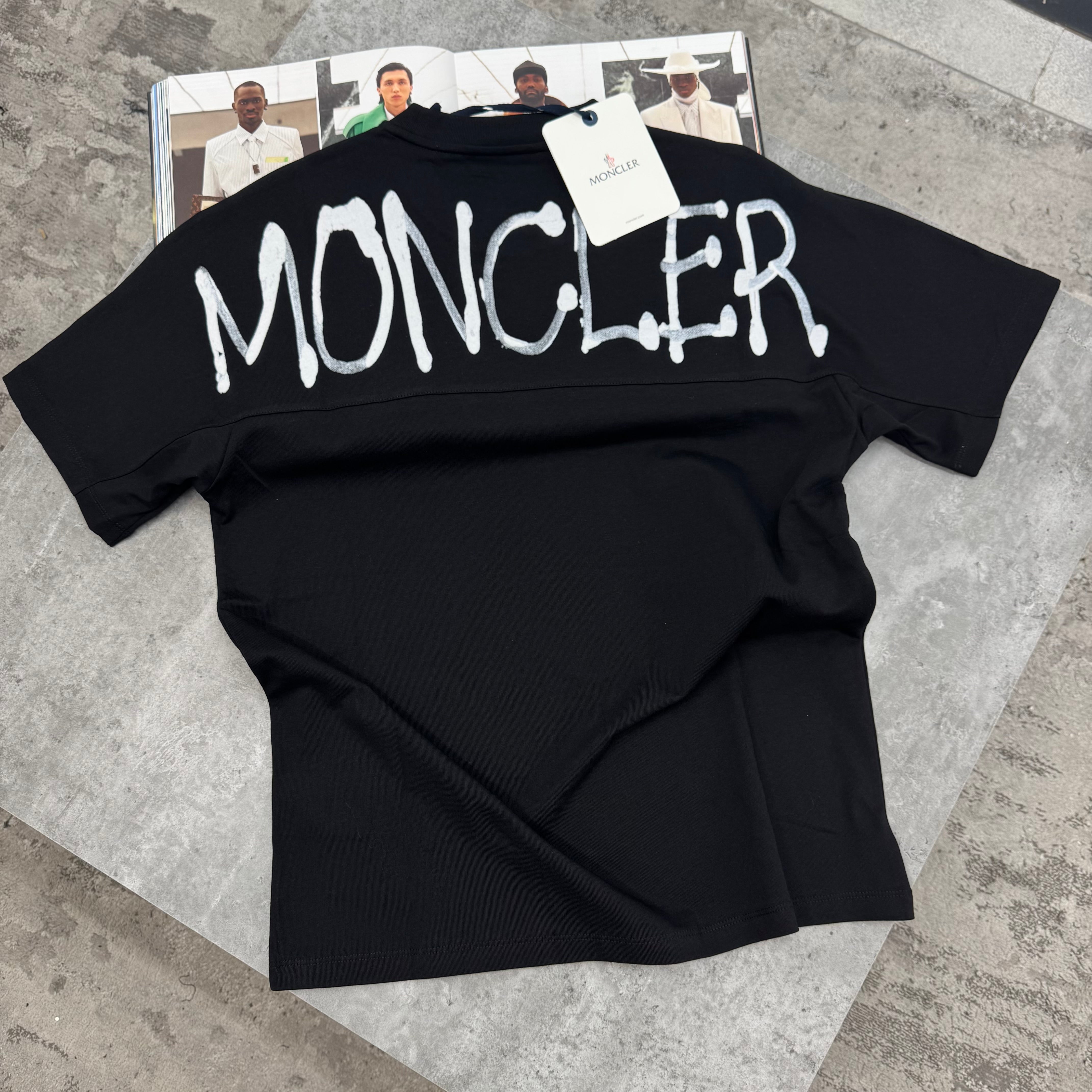 MNCLR - SPRAY T-SHIRT - BLACK