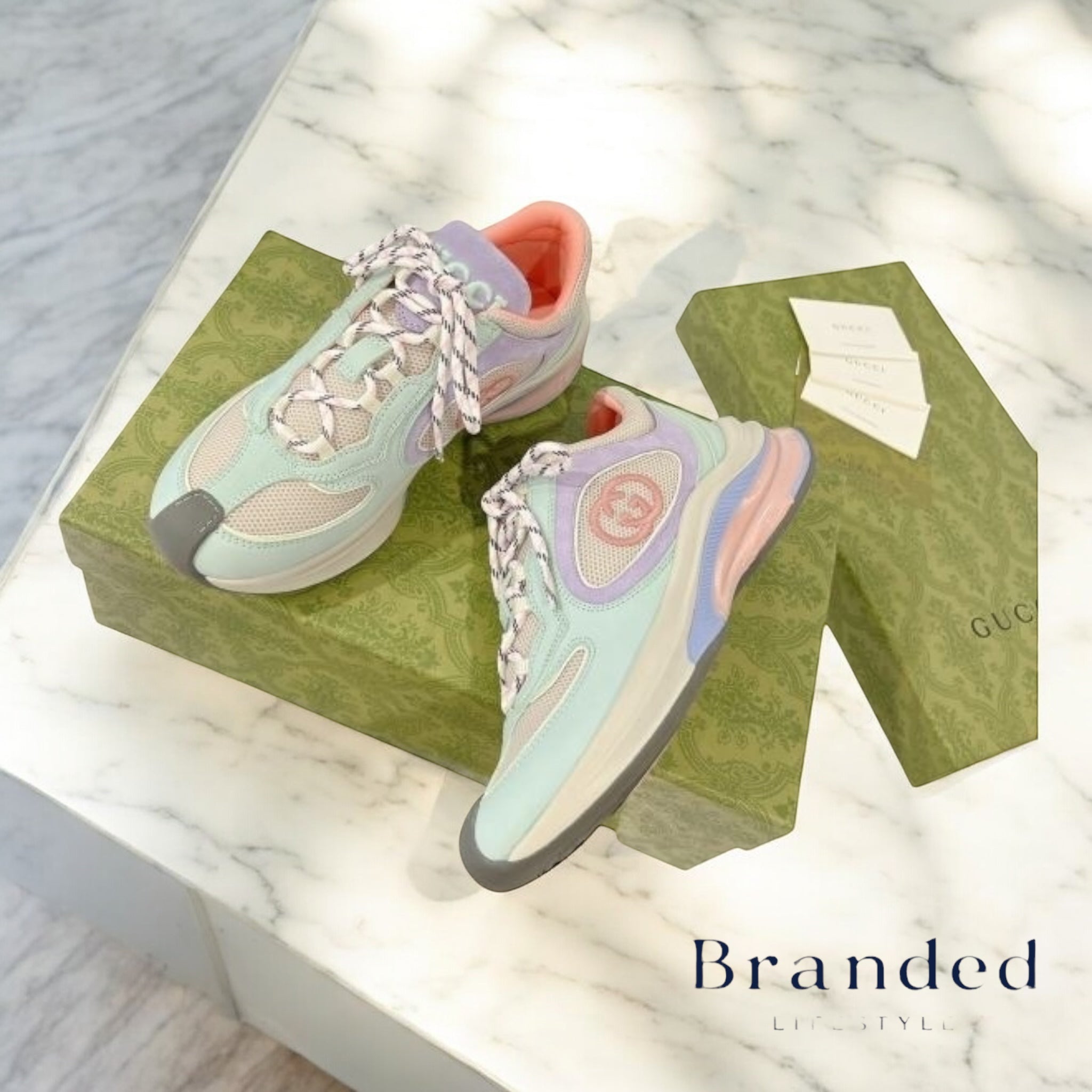 (PRE-ORDER) GCI - WOMENS RUN TRAINERS