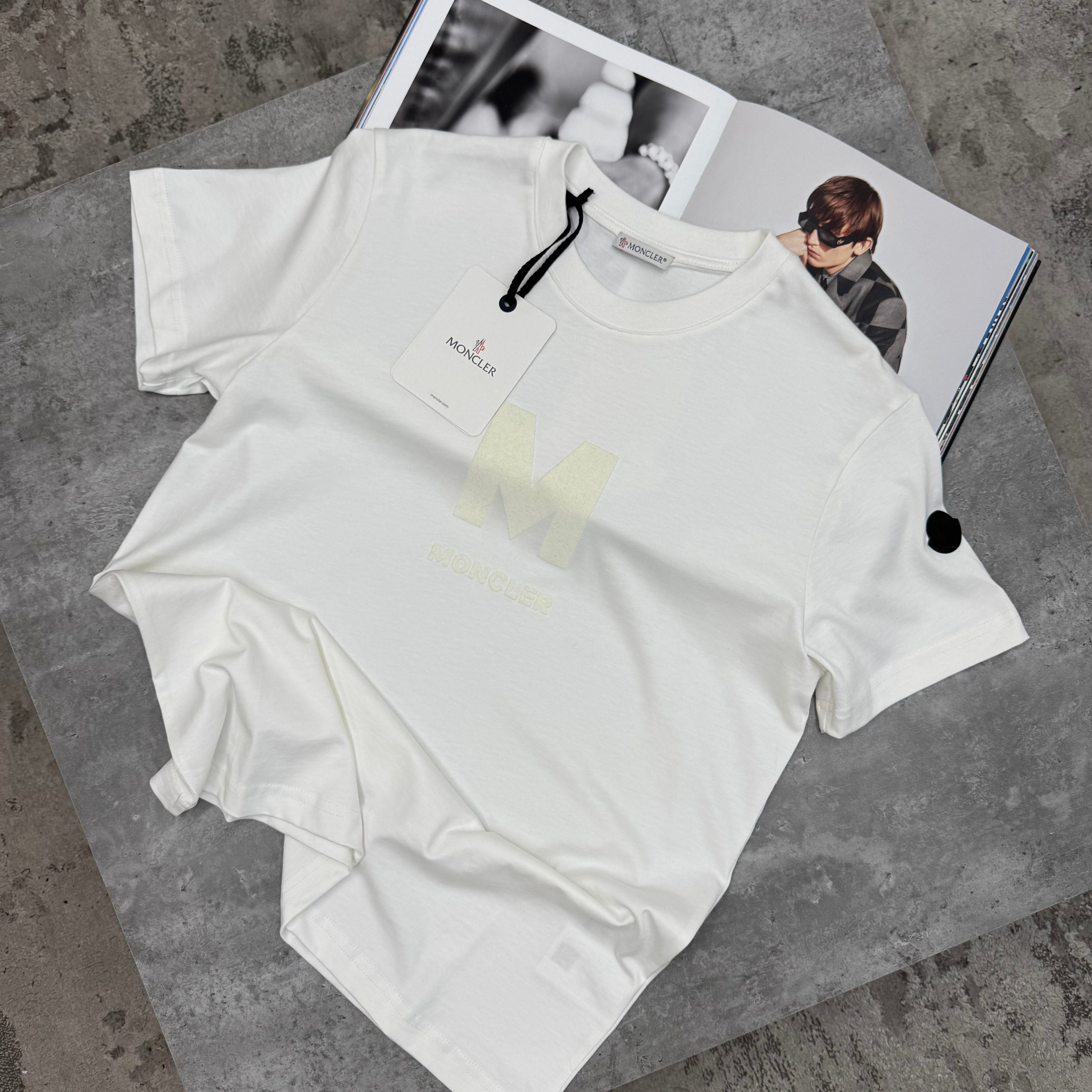 MNCLR - M LOGO - OFF WHITE
