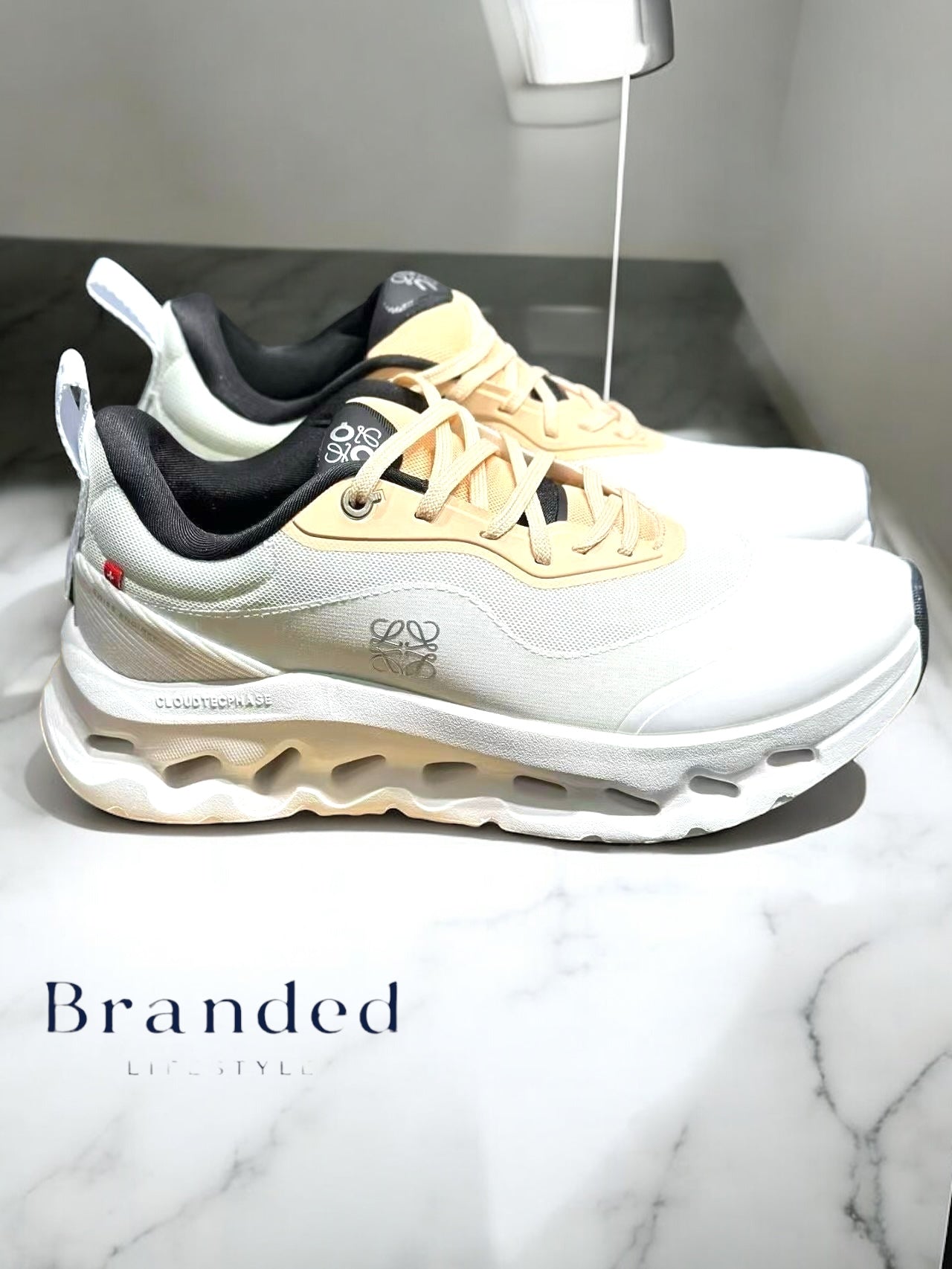 (PRE-ORDER) LWE X ON - TRAINERS - TAN