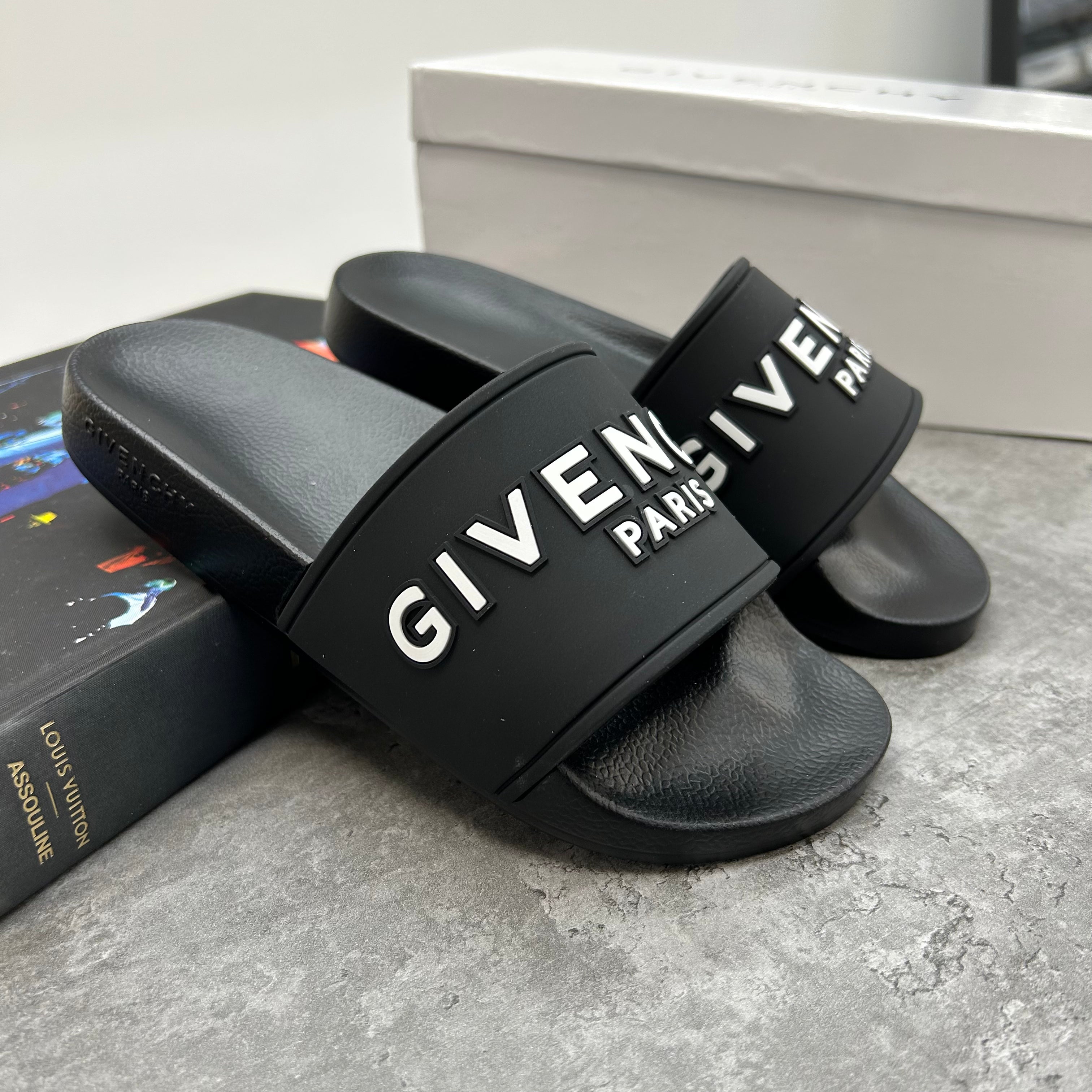 GVY LOGO SLIDES - BLACK (PRE-ORDER)