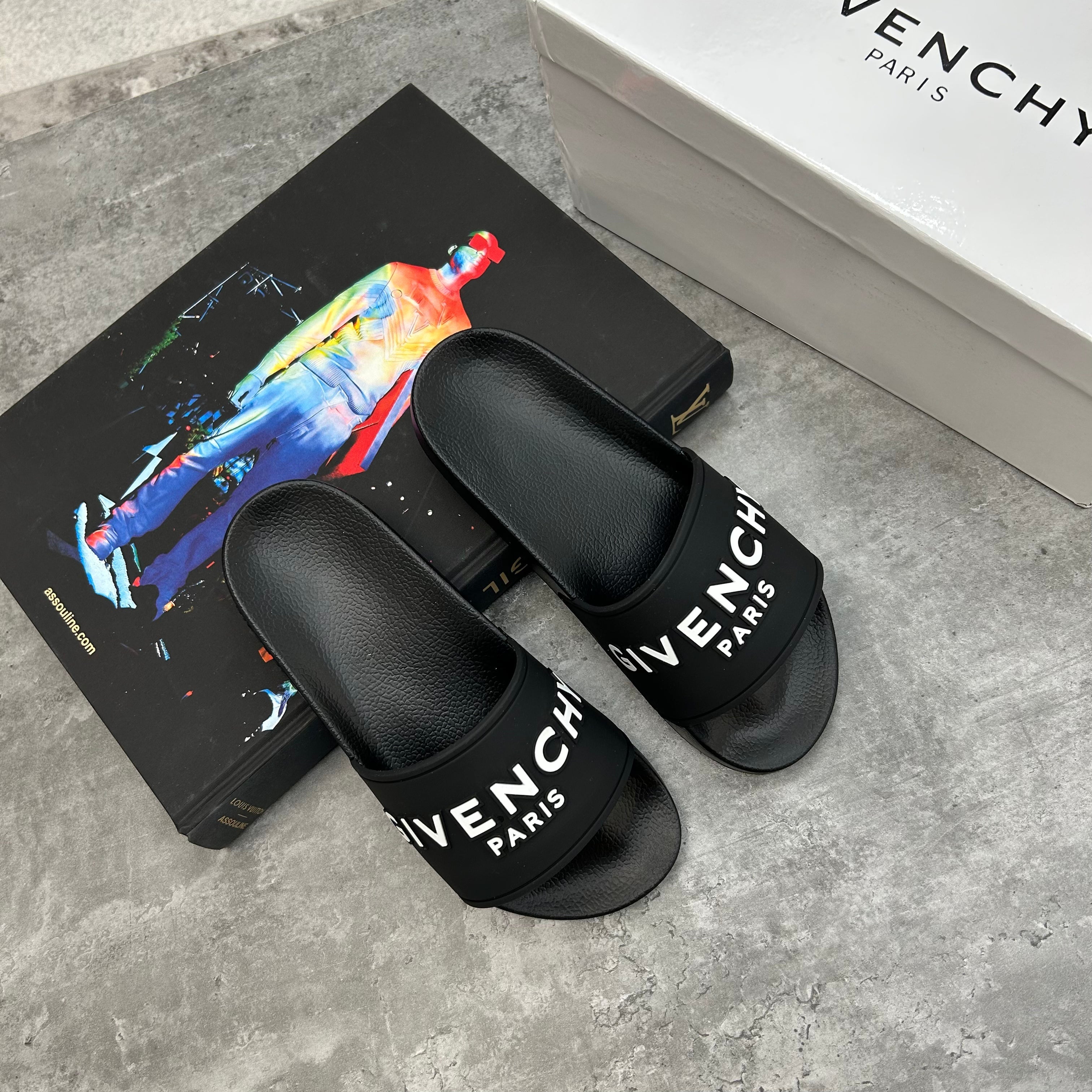 GVY LOGO SLIDES - BLACK (PRE-ORDER)
