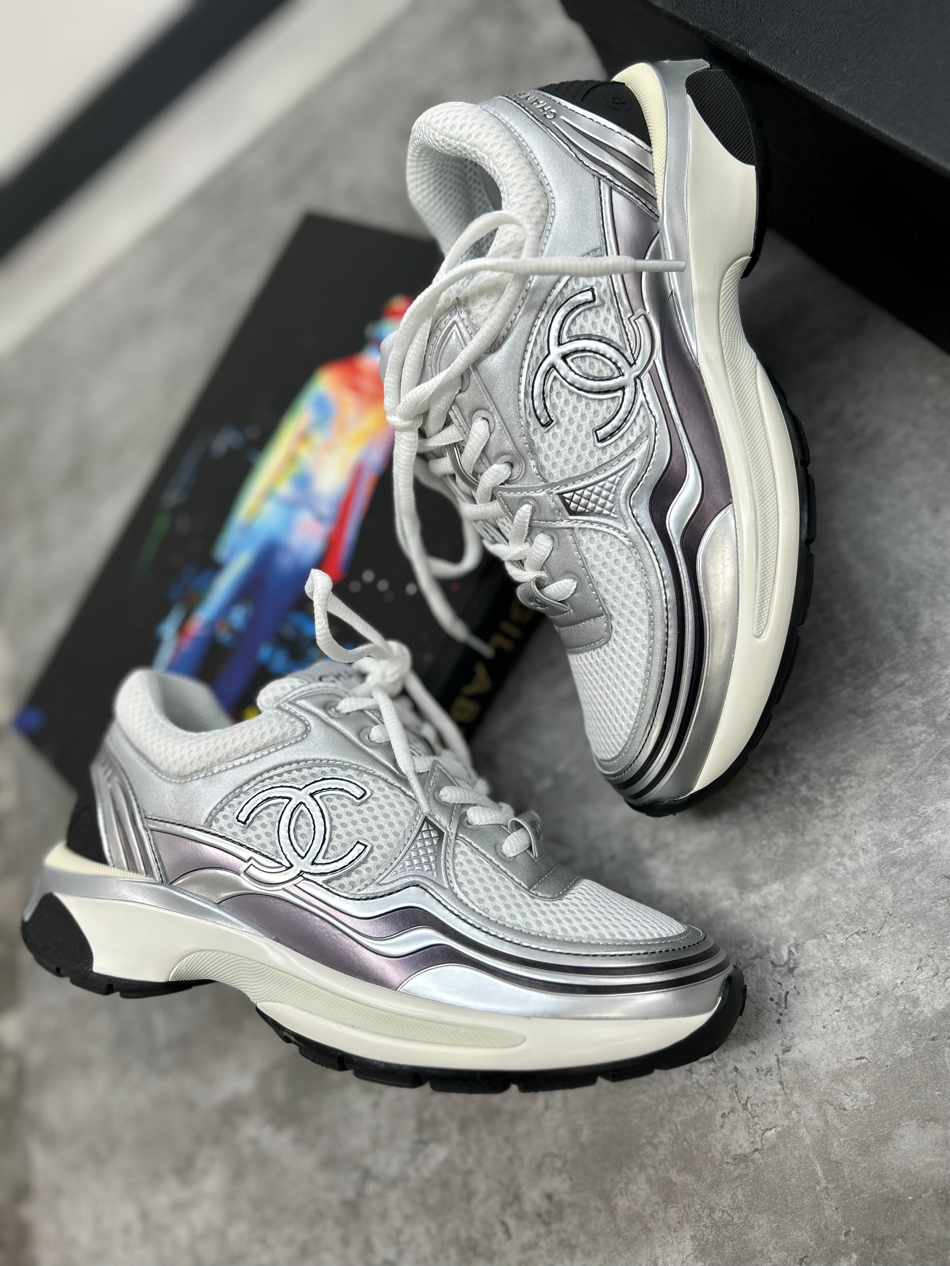 CHANEL WOMENS RUNNERS (PRE-ORDER)