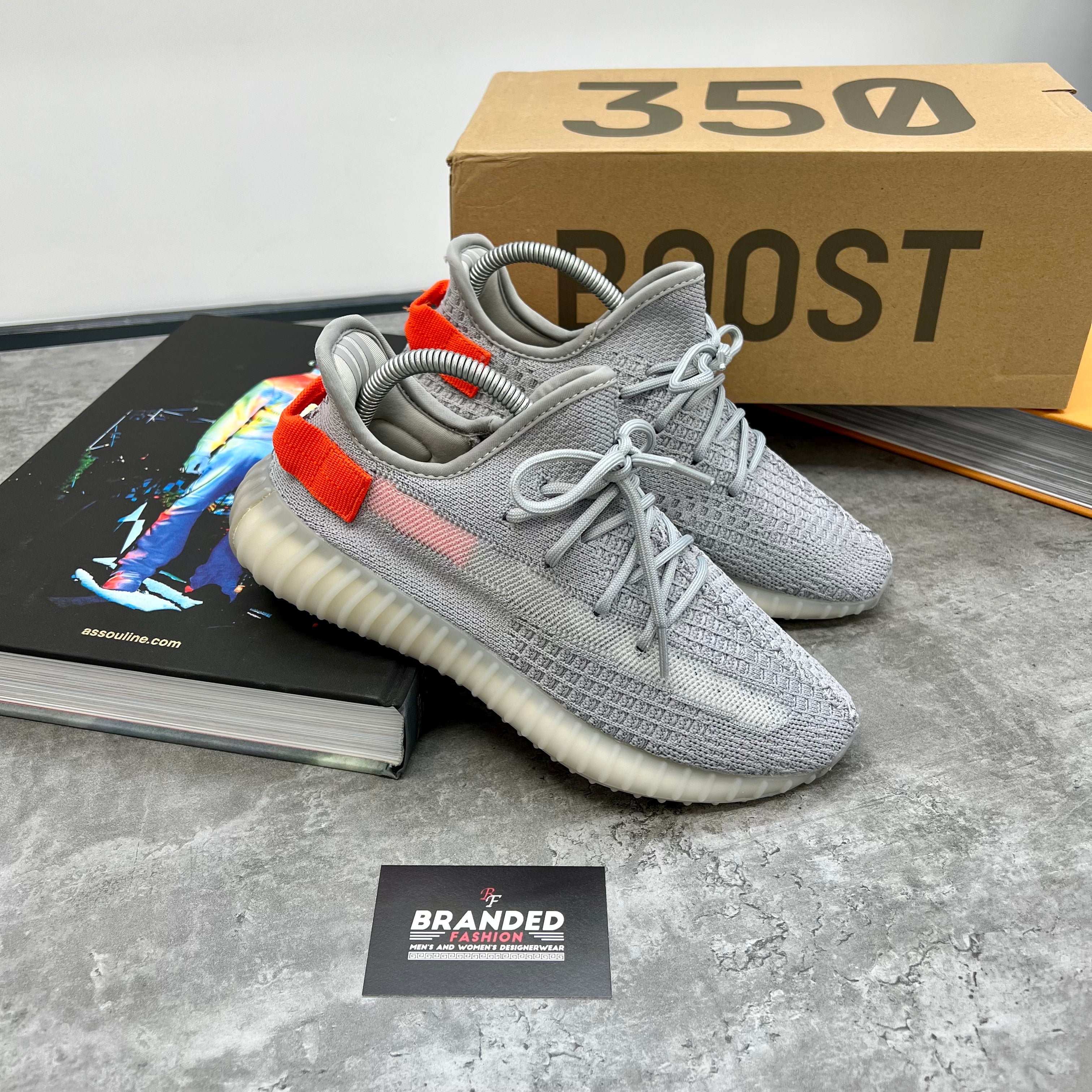 YZY 350 TRAINER - TAILGATE (PRE-ORDER)
